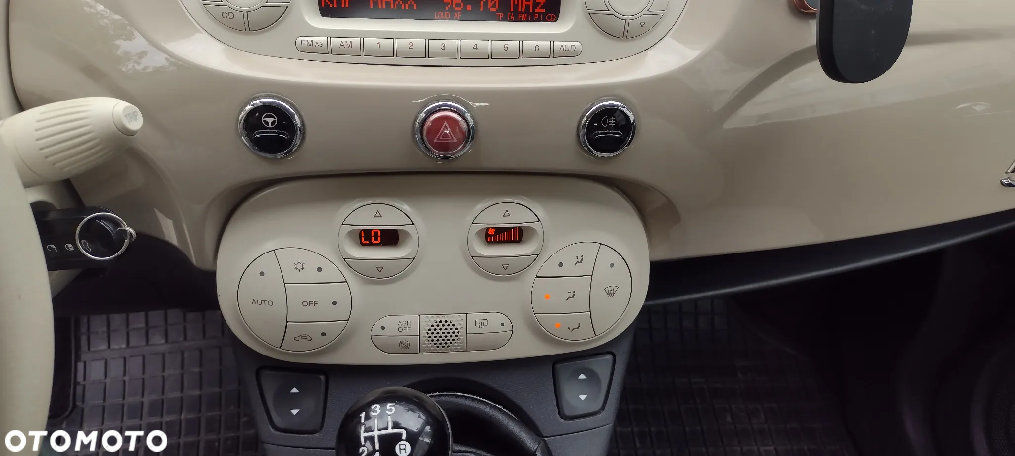 Fiat 500 1.2 8V Lounge Euro6 - 34