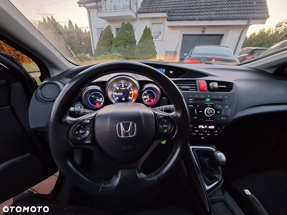 Honda Civic 2.2 CDTI Sport - 23