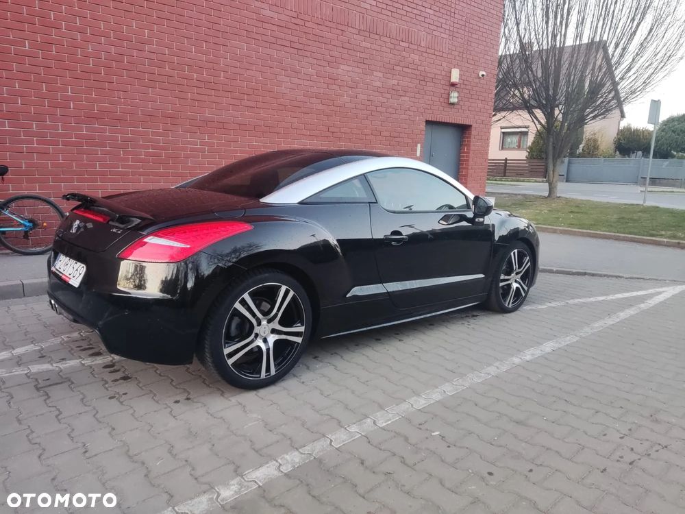 Peugeot RCZ - 3