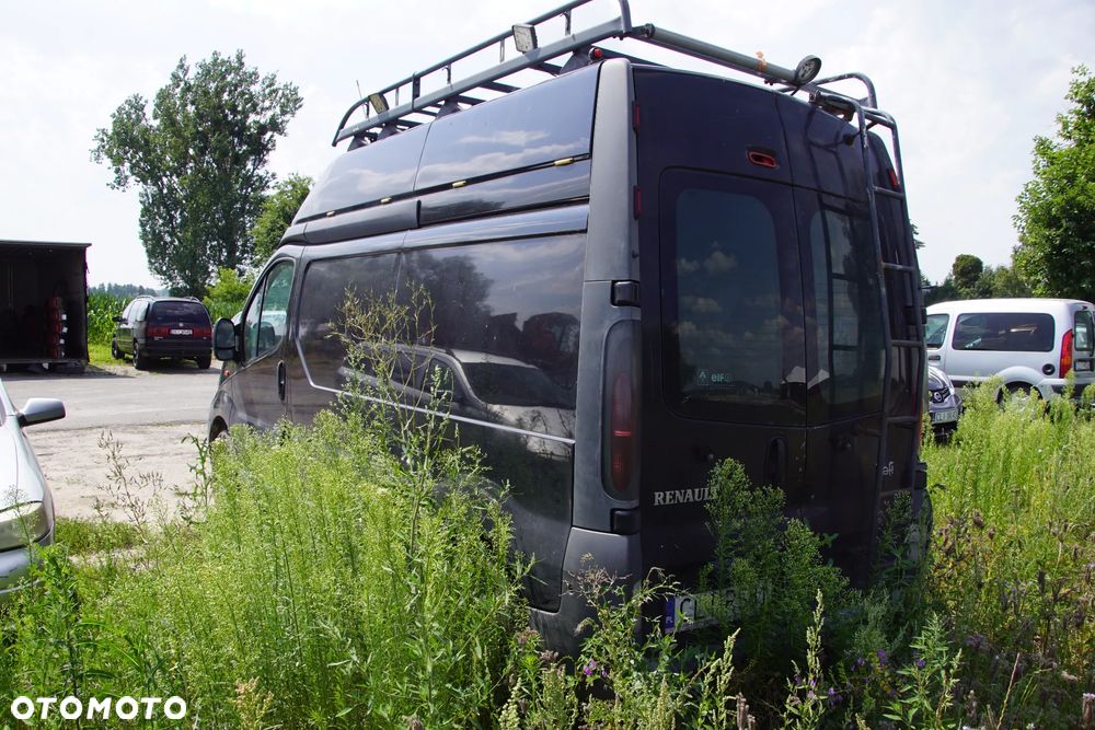 Auto na części - Renault Trafic II 2.5 DCI 135 KM G9U730 PK6377 TED68 2006R Silnik Skrzynia Drzwi Maska Błotnik Zderzak Lampa Lusterko Klamka Szyba Deska Kokpit Sterownik Moduł Czujnik Licznik Panel Kierownica - 7