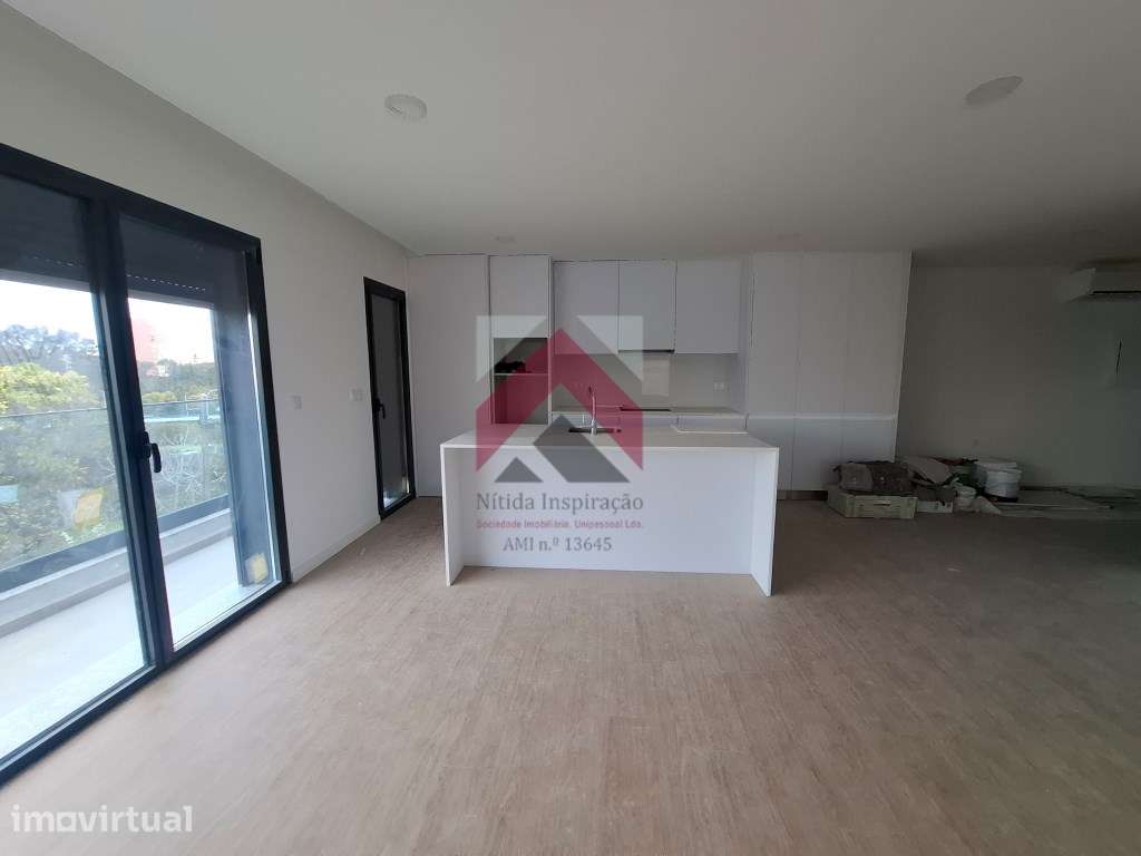 Apartamento T2 + Duplex Amplo + Terraço na Cobertura em Esgueira, A... - Grande imagem: 2/60