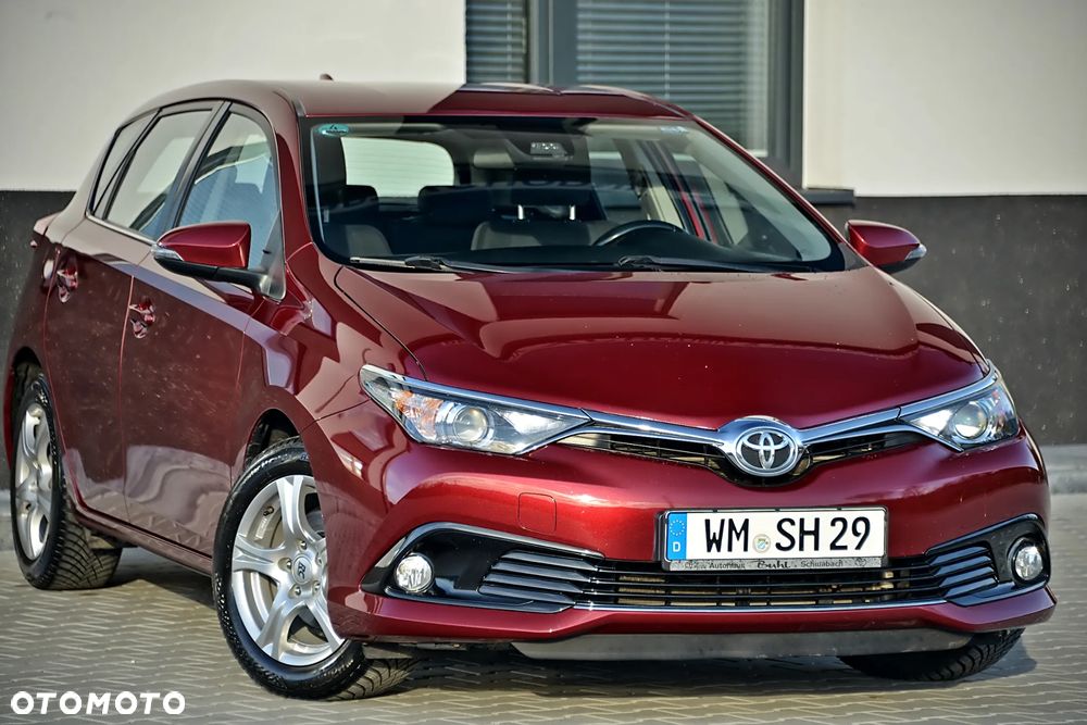 Toyota Auris 1.2 T Dynamic - 2