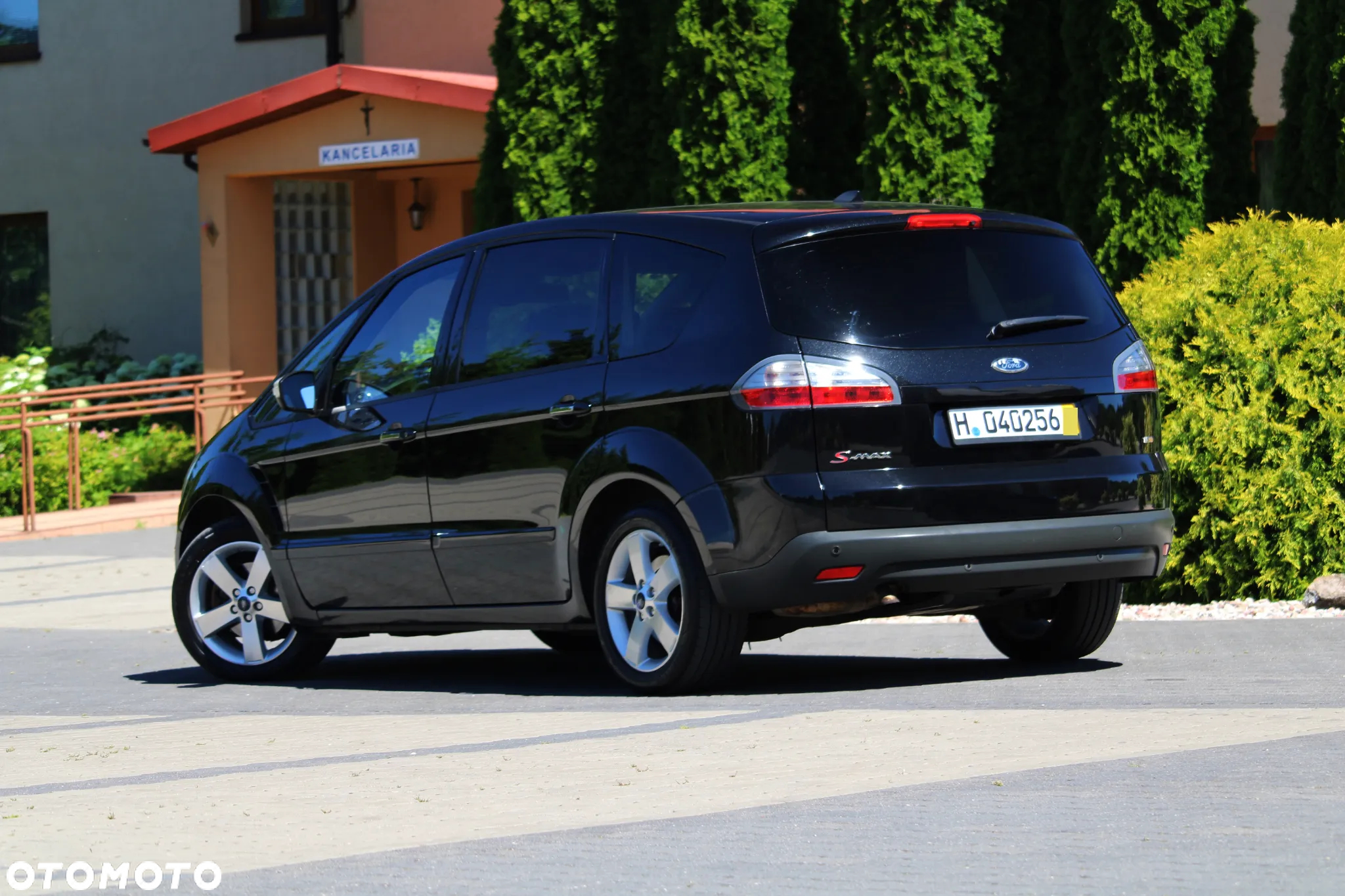 Ford S-Max - 10
