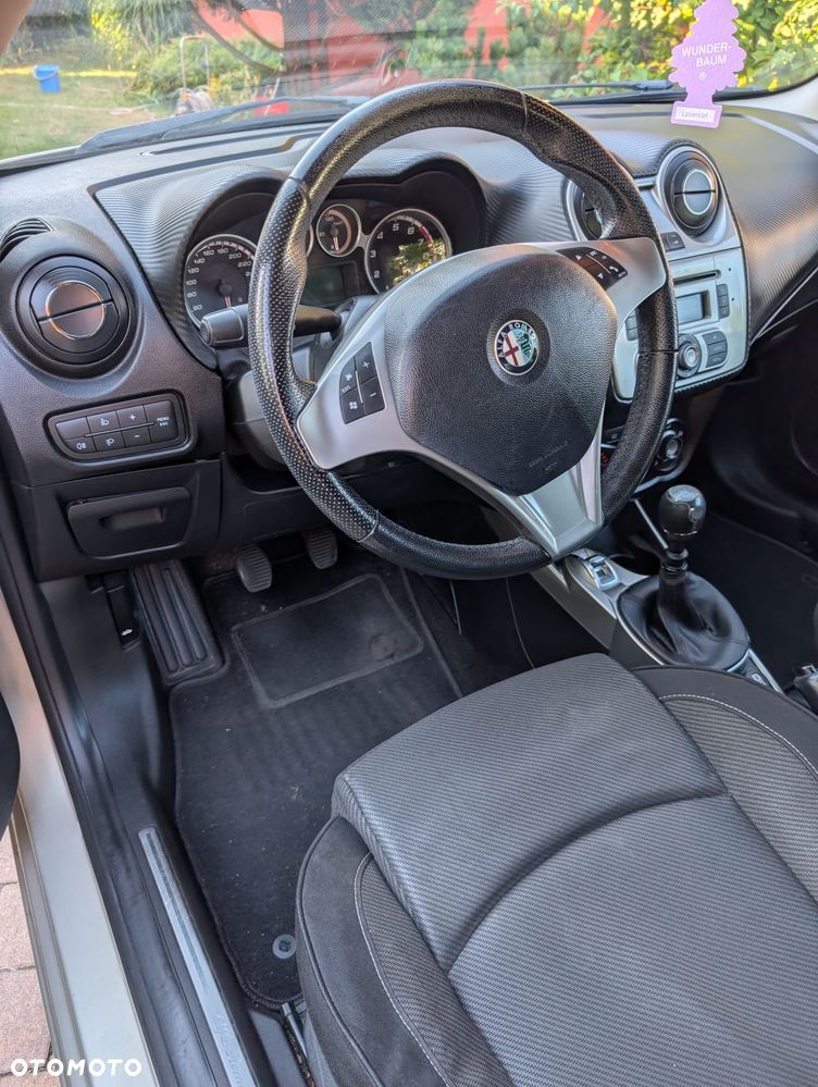 Alfa Romeo Mito - 12