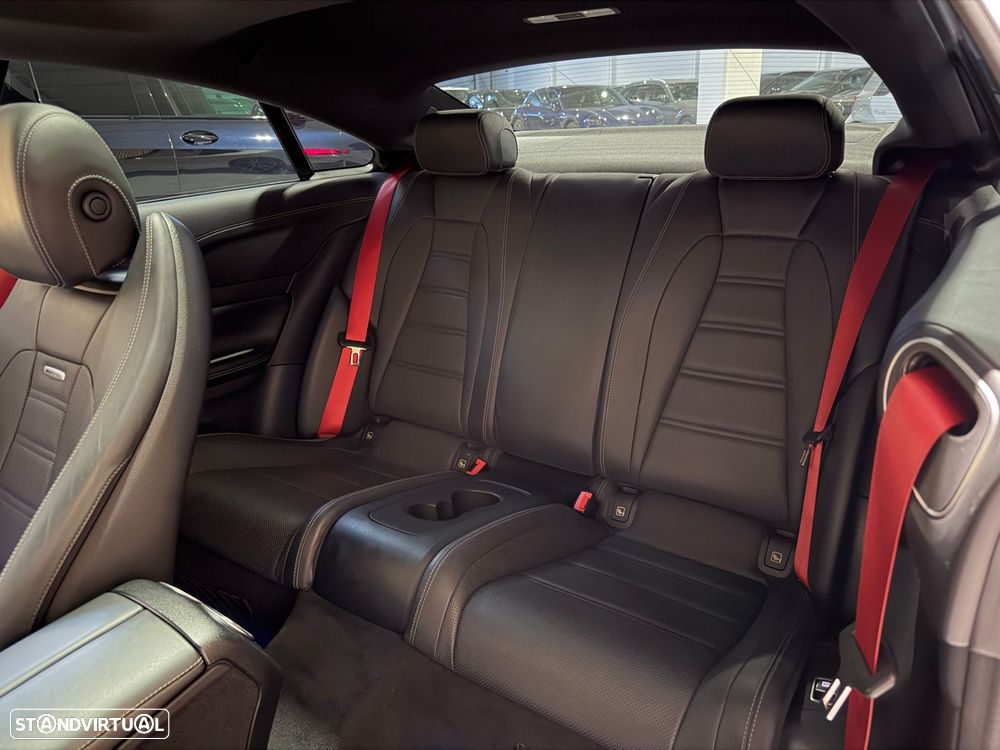 Mercedes-Benz E 53 AMG 4Matic+ - 41