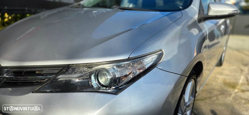 Toyota Auris Touring Sports 1.4 D-4D Com+P.Sport - 8