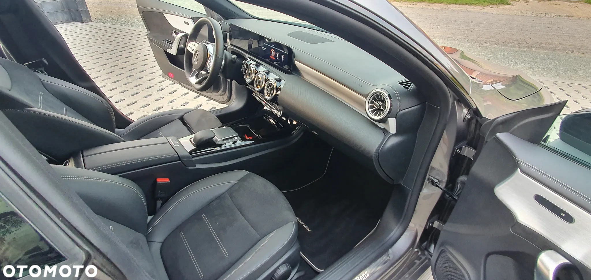 Mercedes-Benz CLA 200 d 4Matic Shooting Brake 8G-DCT AMG Line - 29