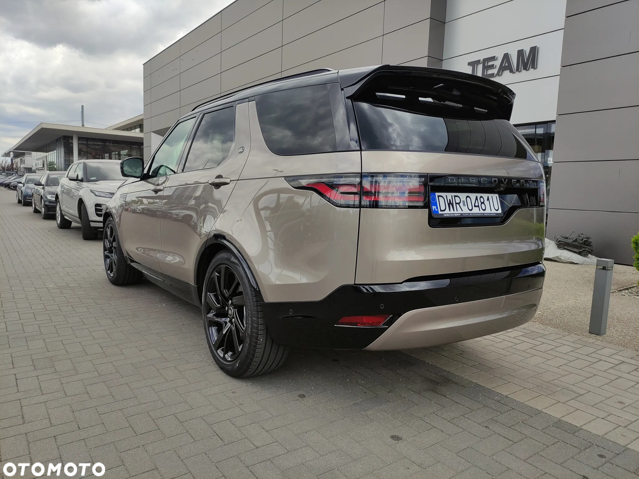 Land Rover Discovery - 15