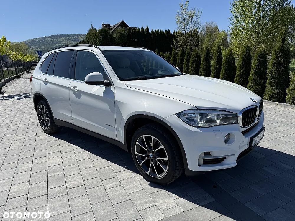 BMW X5 xDrive30d Sport-Aut - 4