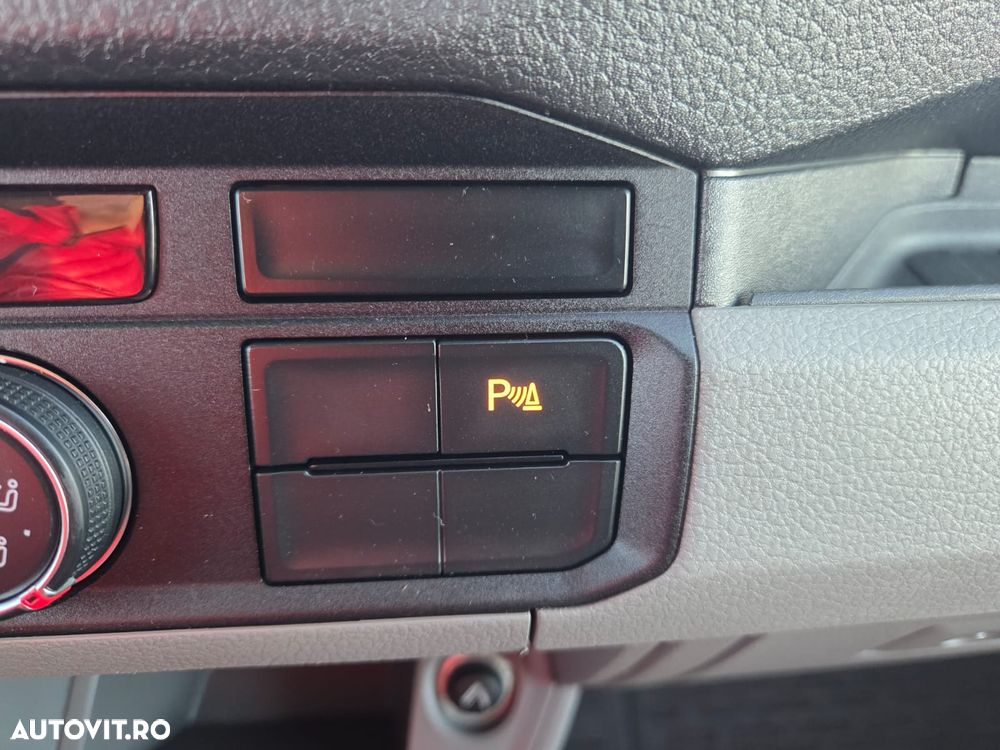 Volkswagen New Crafter L3H2 - 32