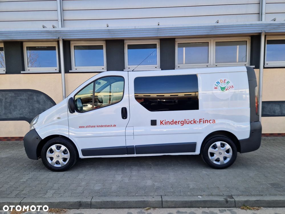 Renault TRAFIC - 3