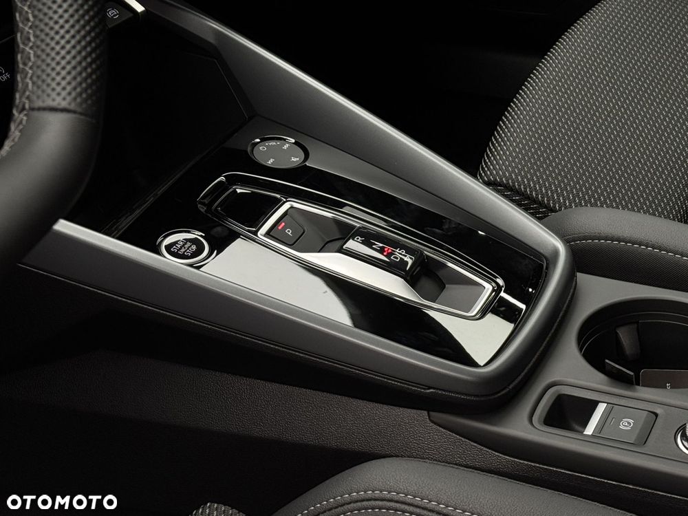 Audi A3 Limousine 35 TFSI mHEV S Line S tronic - 11