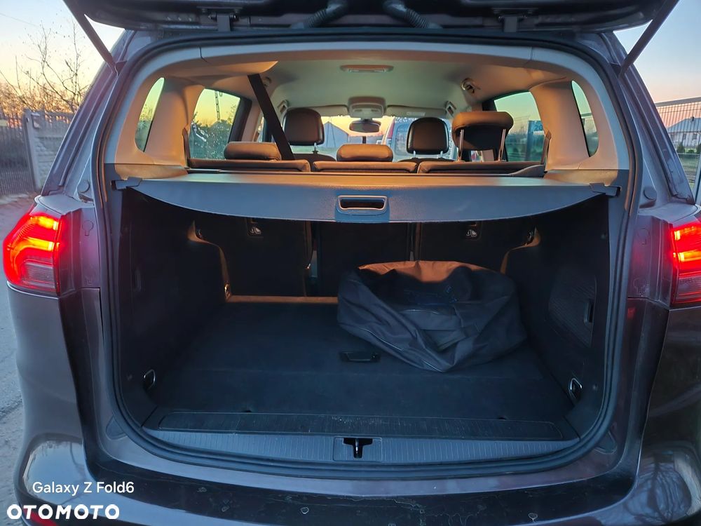 Opel Zafira Tourer 1.4 Turbo Business Edition - 13