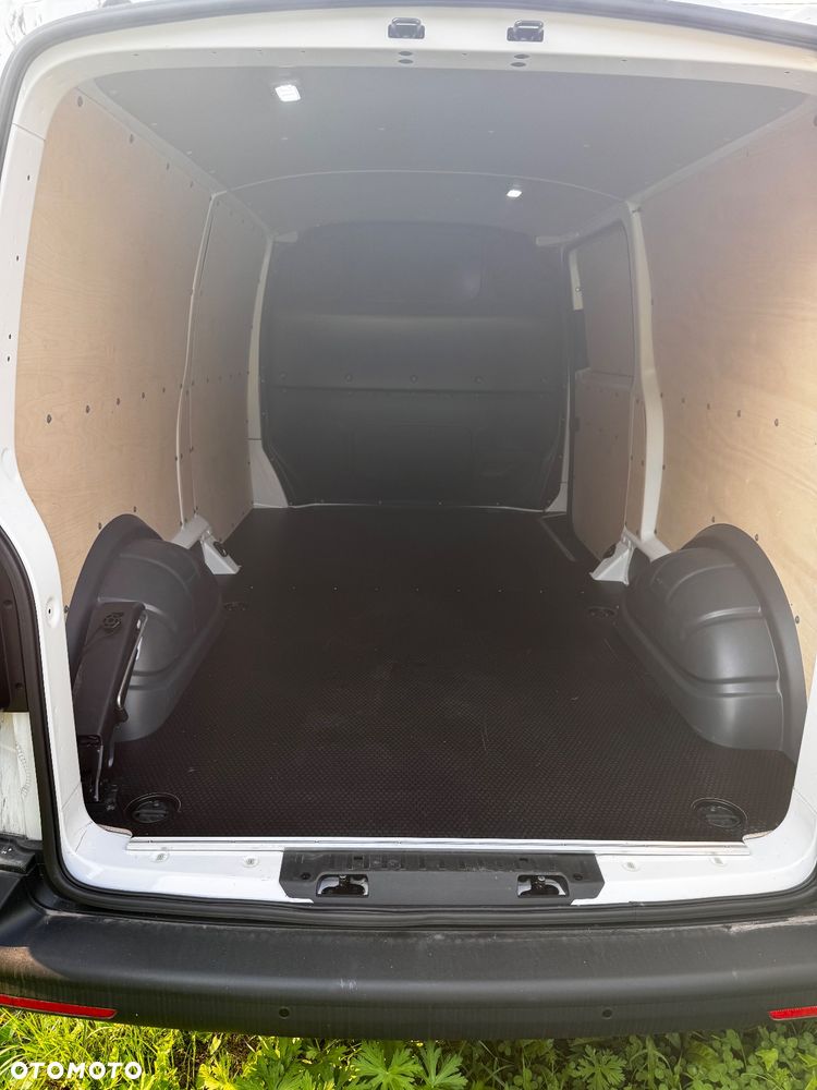 Volkswagen Transporter - 6
