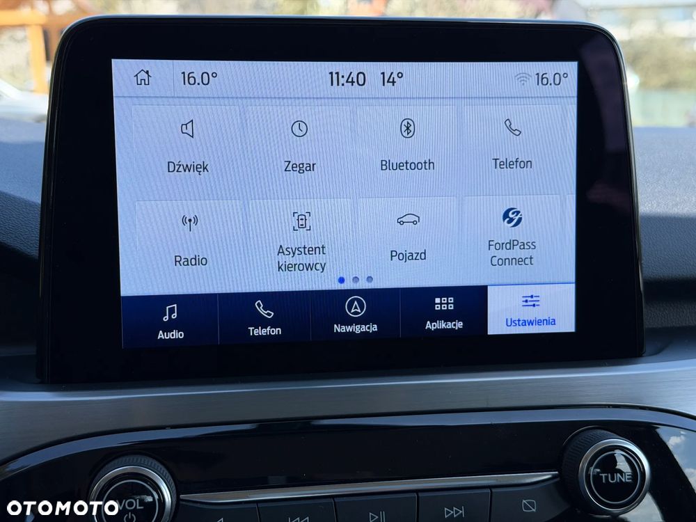 Ford Kuga 2.5 Duratec FHEV TITANIUM - 24