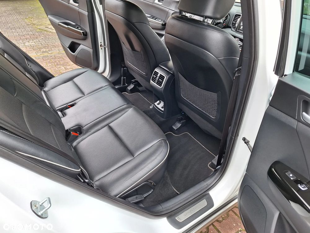 Kia Sportage 1.6 T-GDI AWD DCT GT LINE - 12