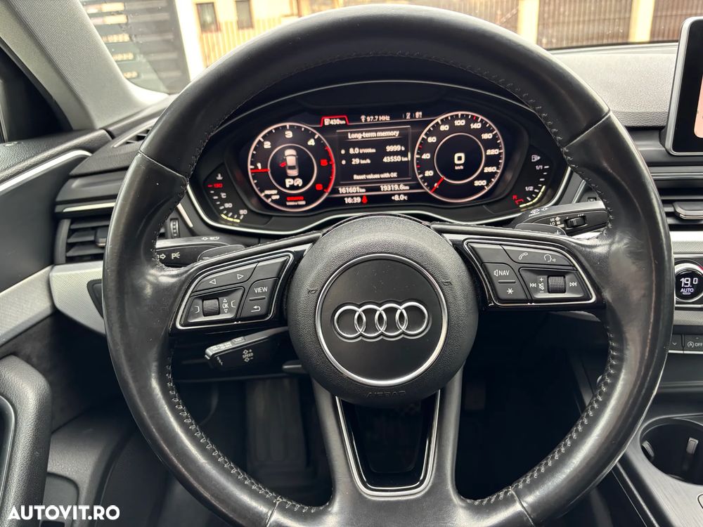 Audi A4 2.0 TDI quattro S tronic - 11