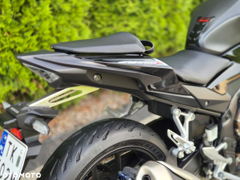 Honda CB - 10