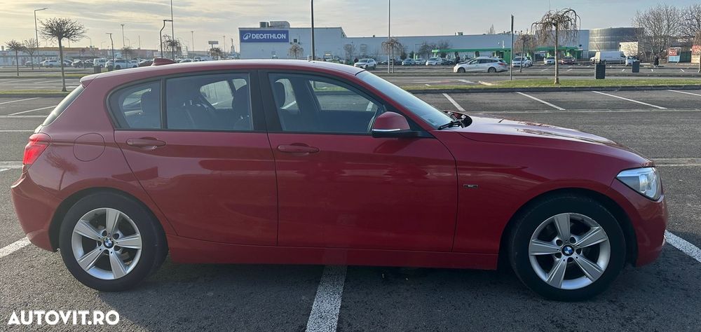BMW Seria 1 120d Sport Line - 4