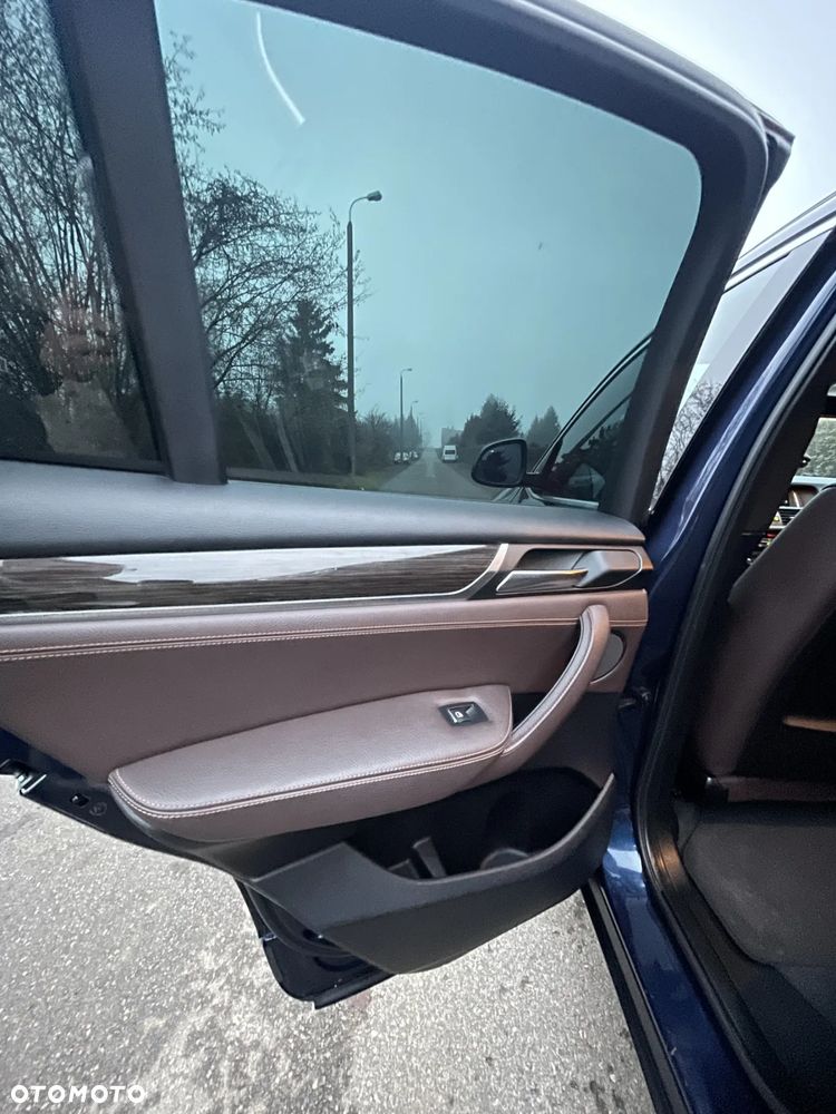 BMW X4 xDrive28i xLine - 16