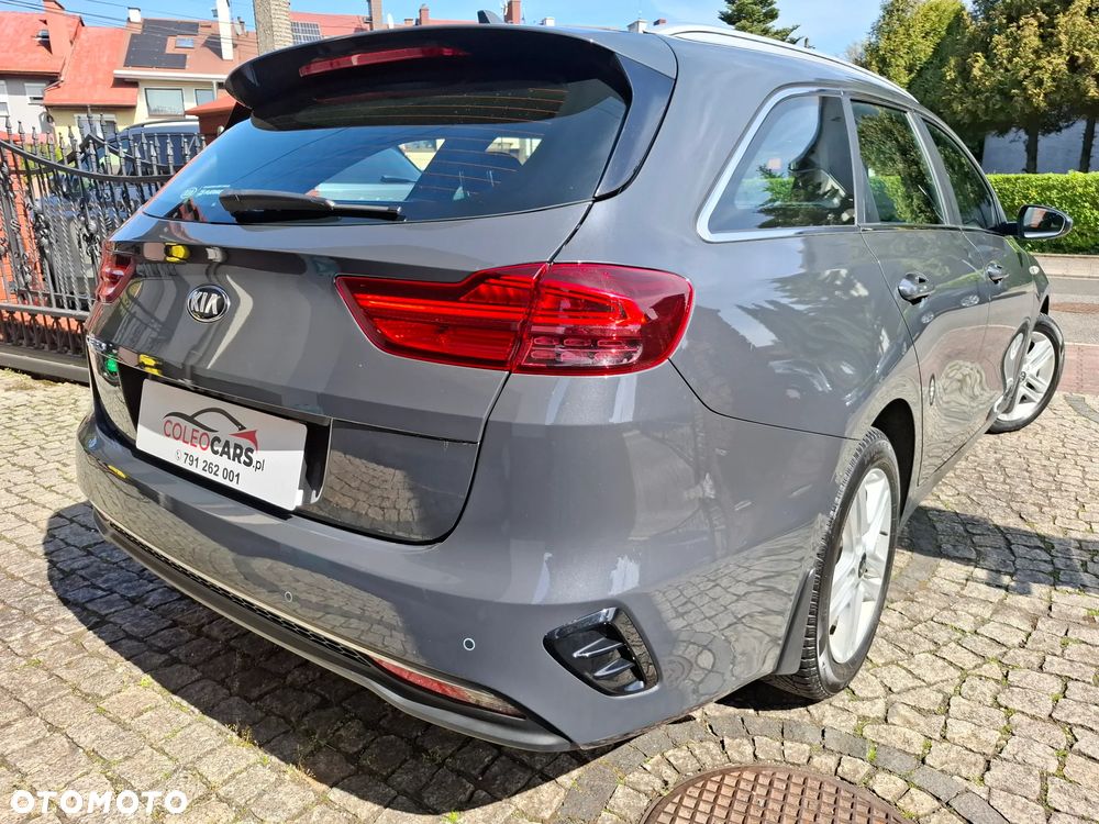 Kia Ceed 1.4 T-GDI M DCT - 9