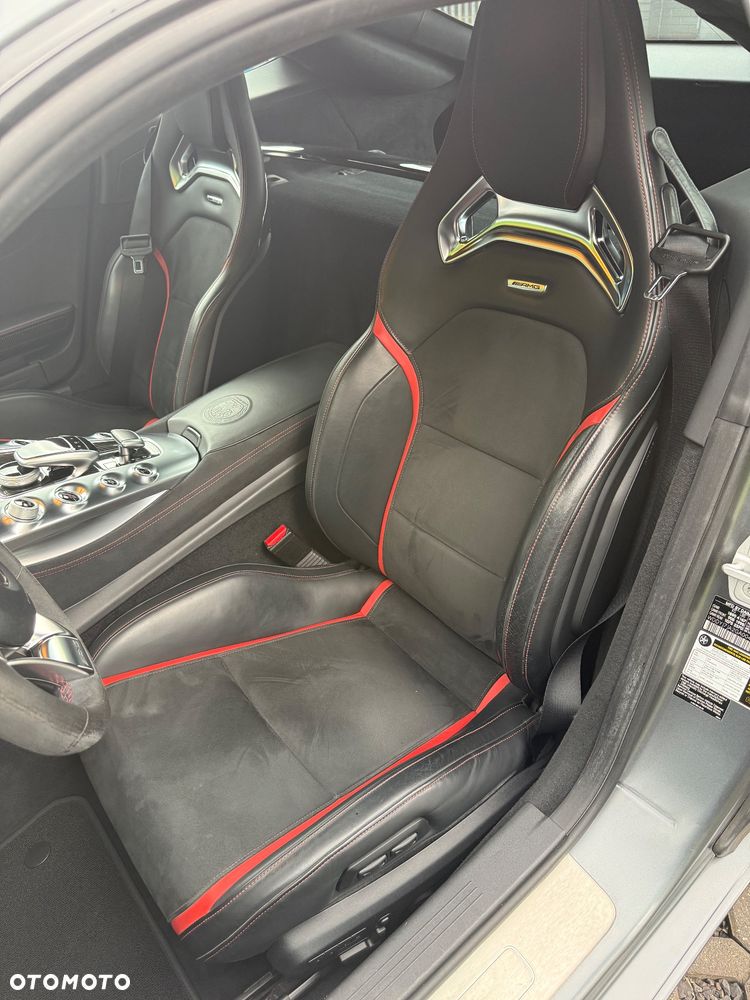 Mercedes-Benz AMG GT S - 11