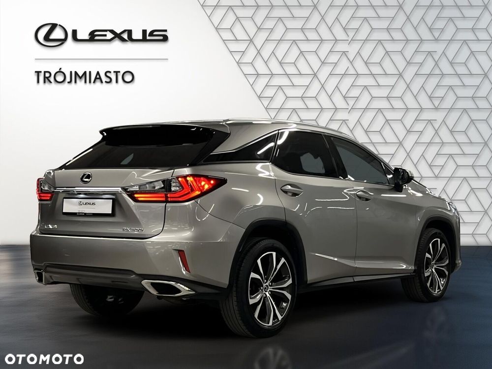 Lexus RX - 6