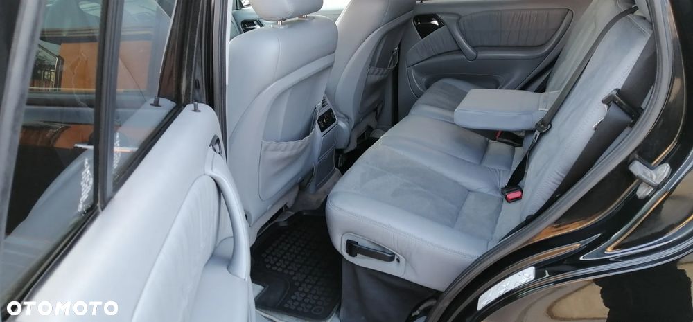 Mercedes-Benz ML - 7