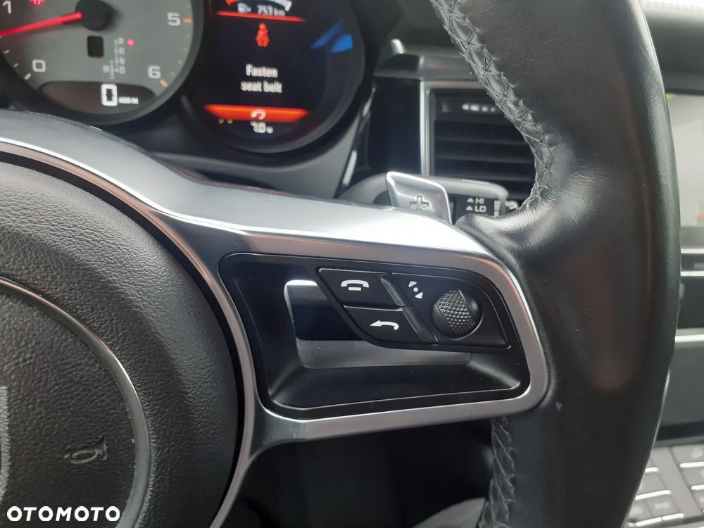 Porsche Macan - 14