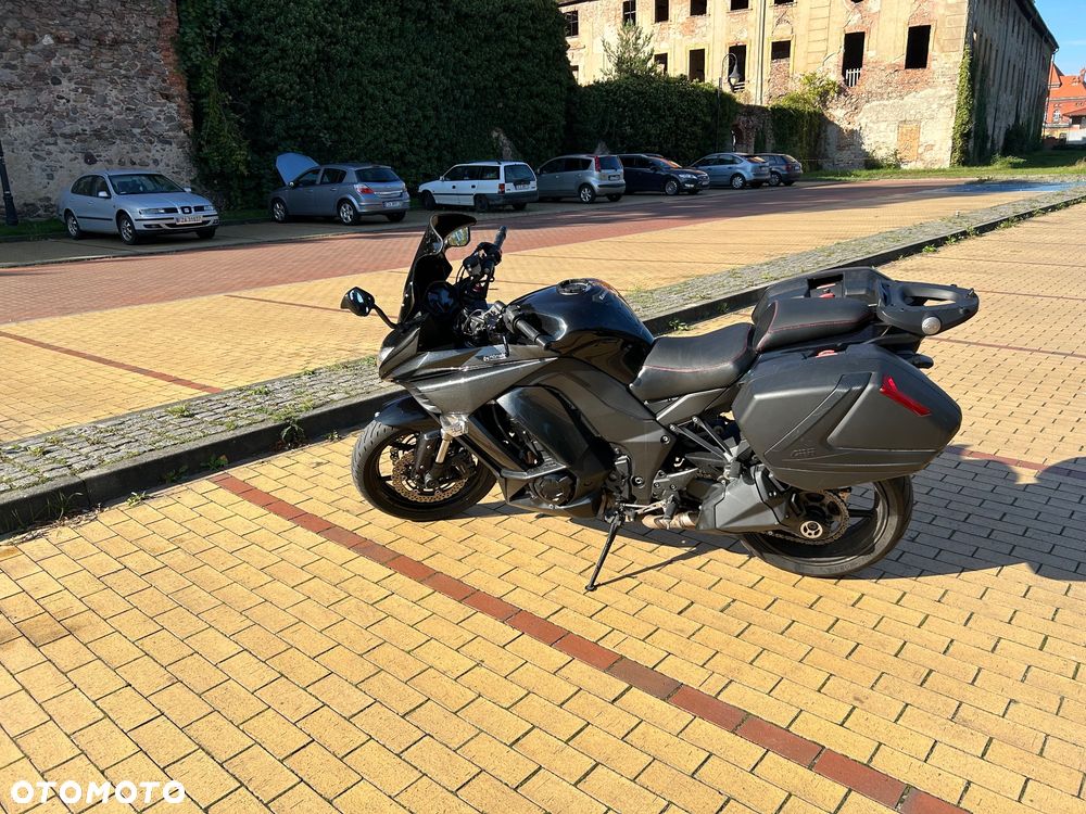Kawasaki Ninja 1000 SX - 7