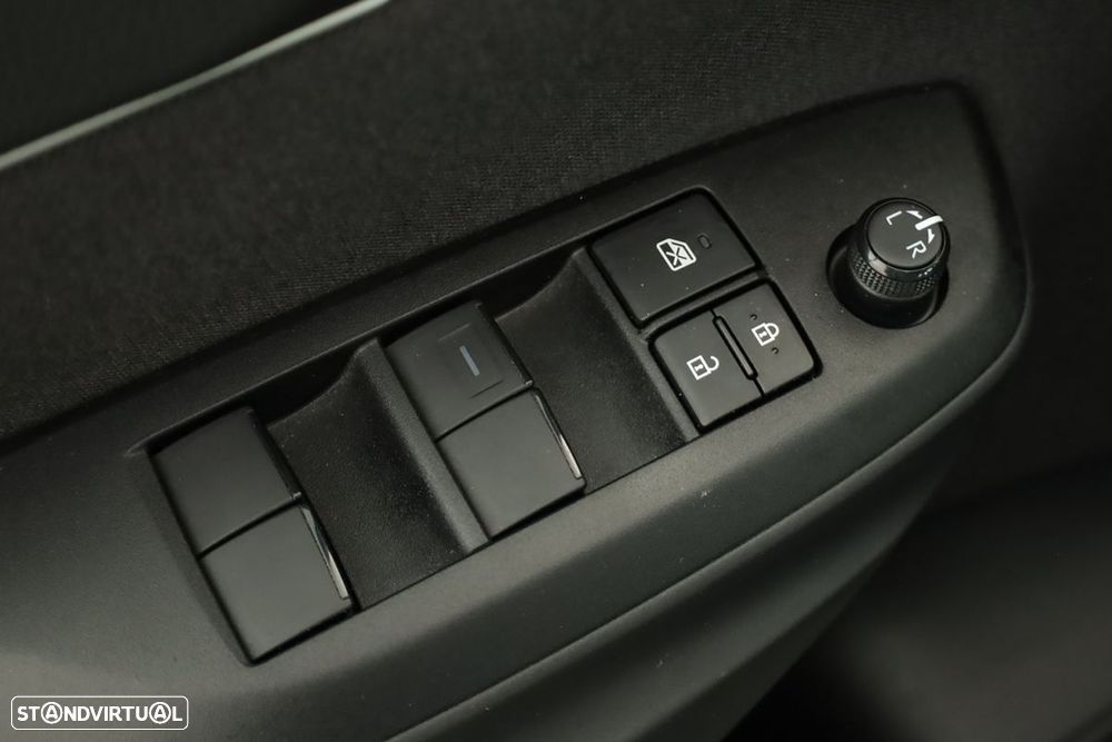 Toyota Yaris Cross 1.5 HDF Comfort - 19