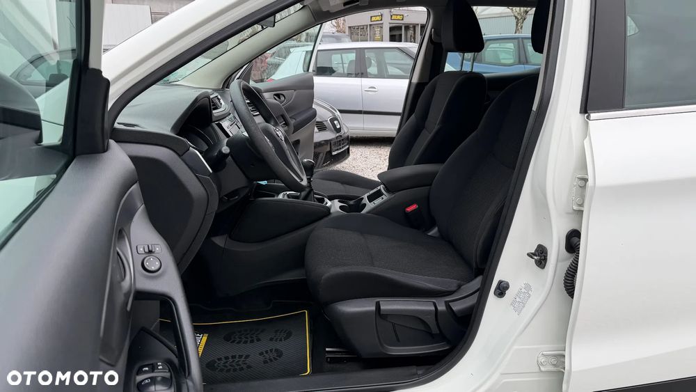 Nissan Qashqai 1.2 DIG-T Visia EU6 - 21