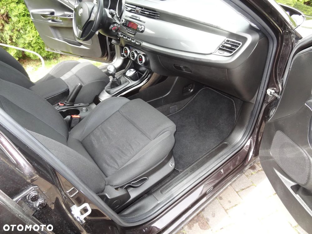 Alfa Romeo Giulietta 1.4 TB 16V Impression - 17