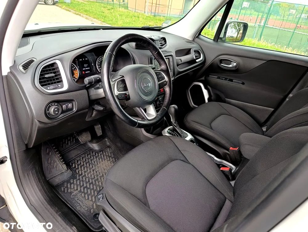 Jeep Renegade 1.4 MultiAir DSG Longitude - 8