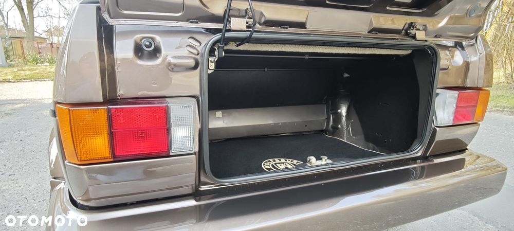 Volkswagen Golf Cabrio - 22