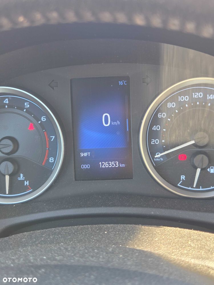 Toyota Corolla - 6
