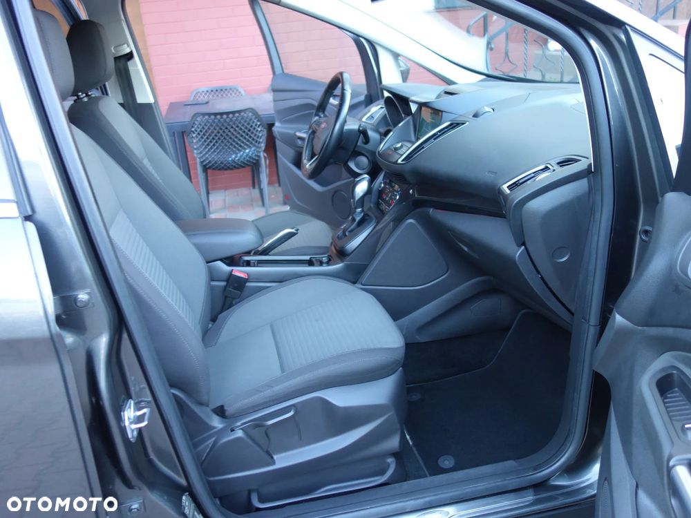 Ford C-MAX 2.0 TDCi Start-Stop-System Titanium - 19