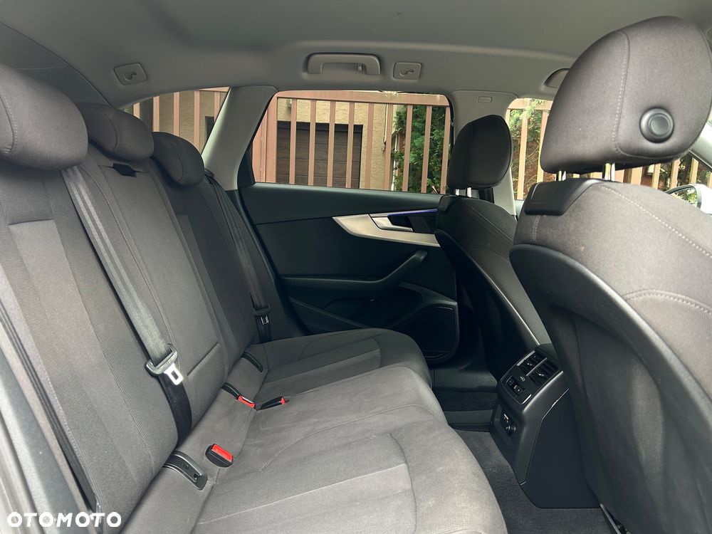 Audi A4 Avant 40 TDI Quattro S Line S tronic - 31