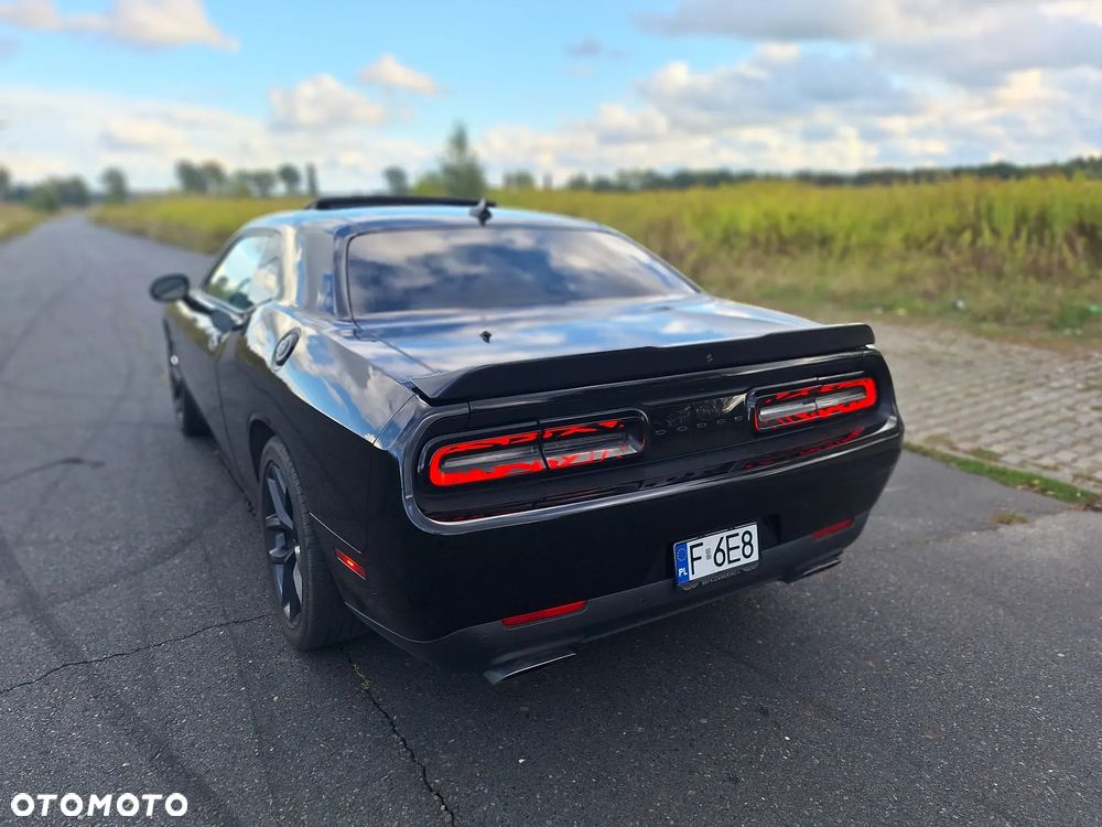 Dodge Challenger 5.7 R/T - 14