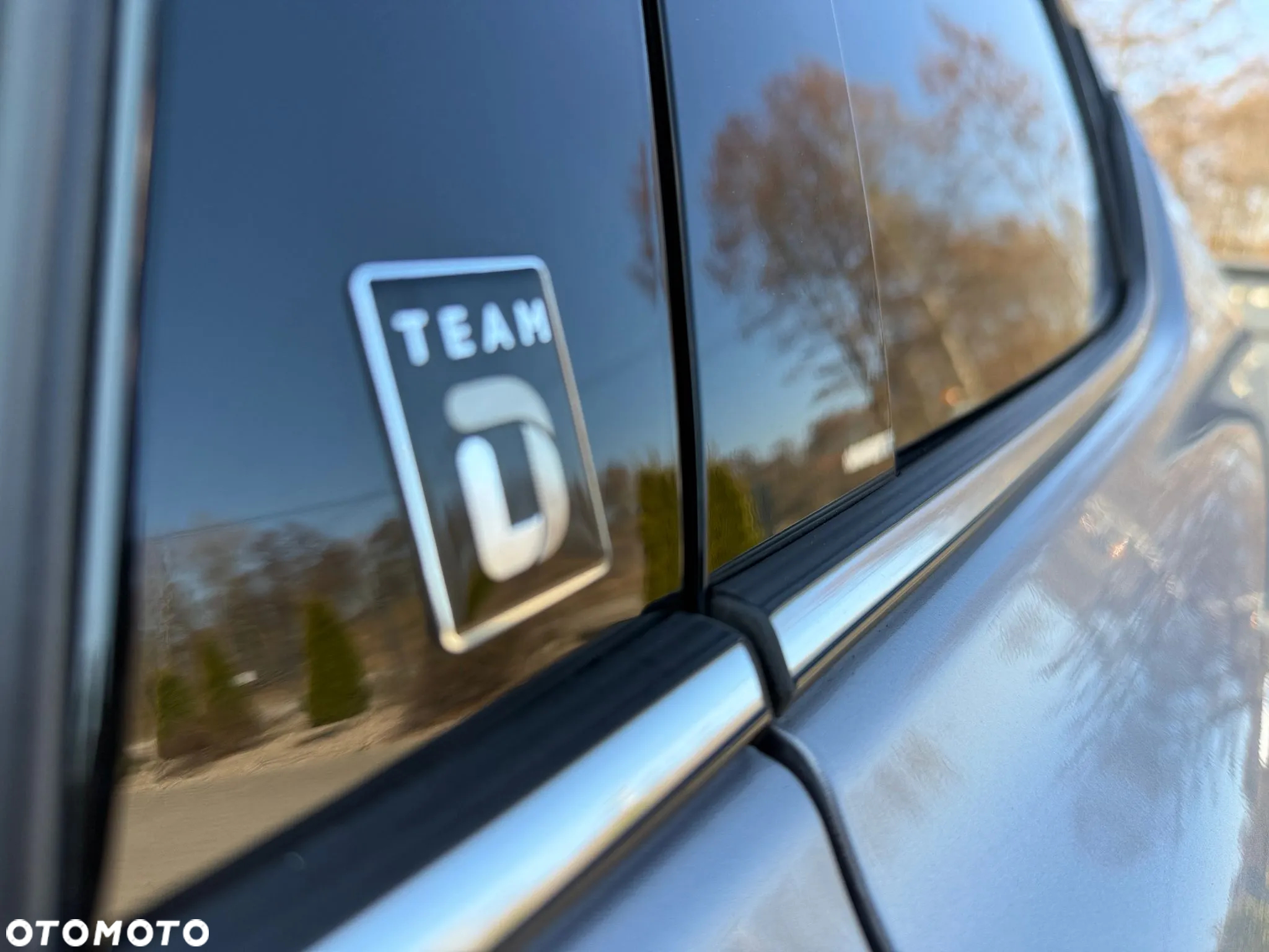 Toyota C-HR 1.8 Hybrid Team Deutschland - 27