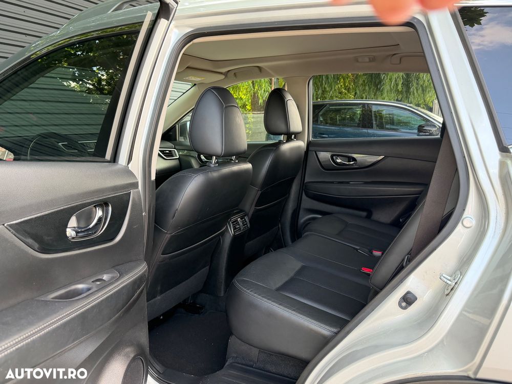 Nissan X-Trail 1.6 dCi Xtronic Tekna - 15