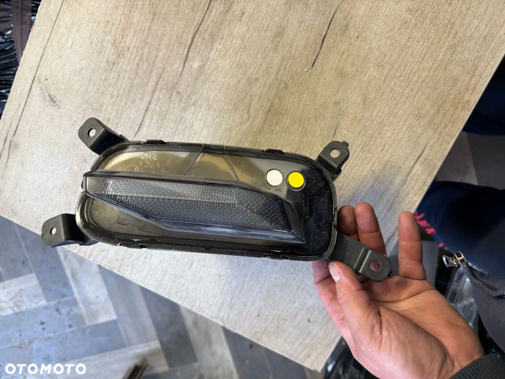HYUNDAI TUCSON IV LAMPA PRAWY PRZÓD LED DRL