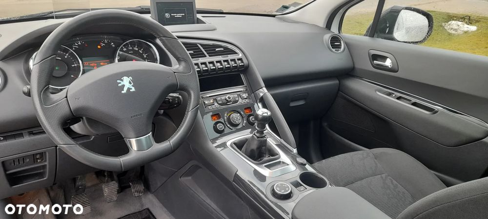 Peugeot 3008 HDi FAP 115 Family - 14