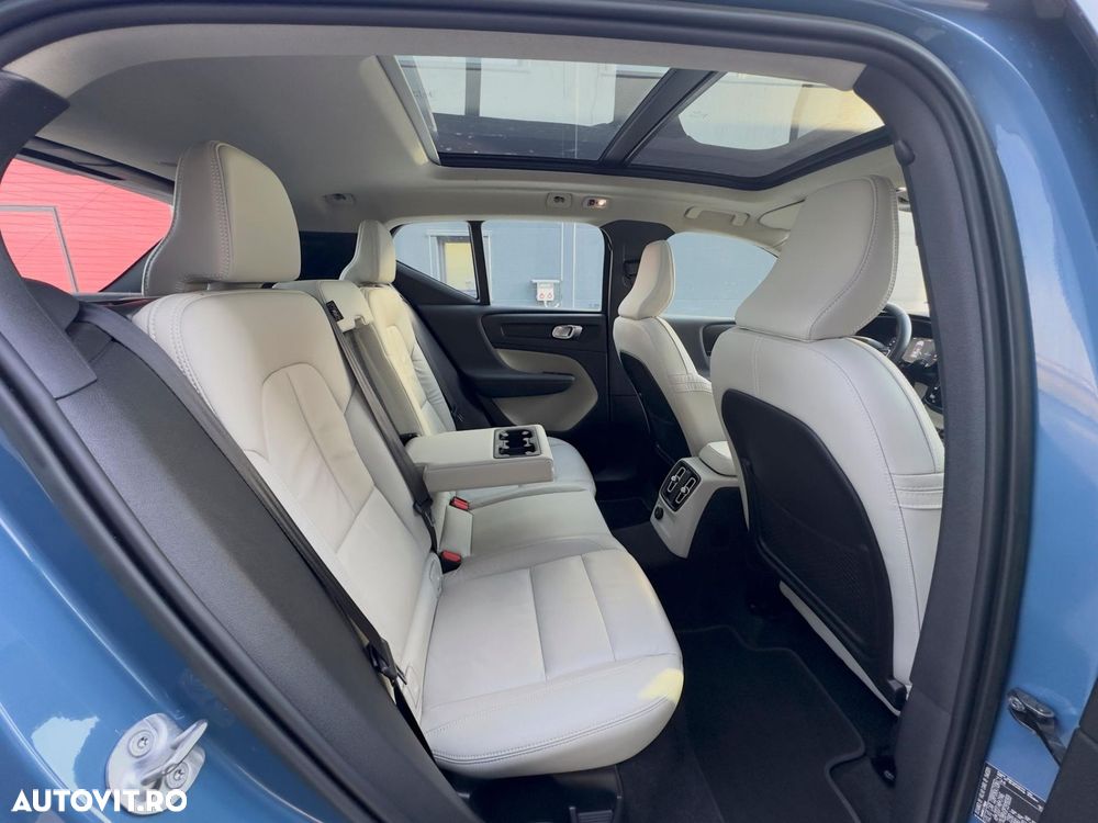 Volvo XC 40 Recharge T5 Twin Engine AT7 R-Design - 19