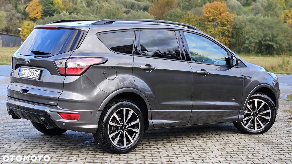 Ford Kuga 2.0 TDCi 4x4 ST-Line - 6