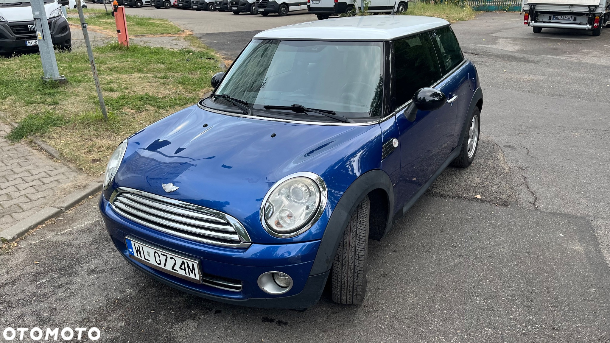 MINI ONE Standard - 8