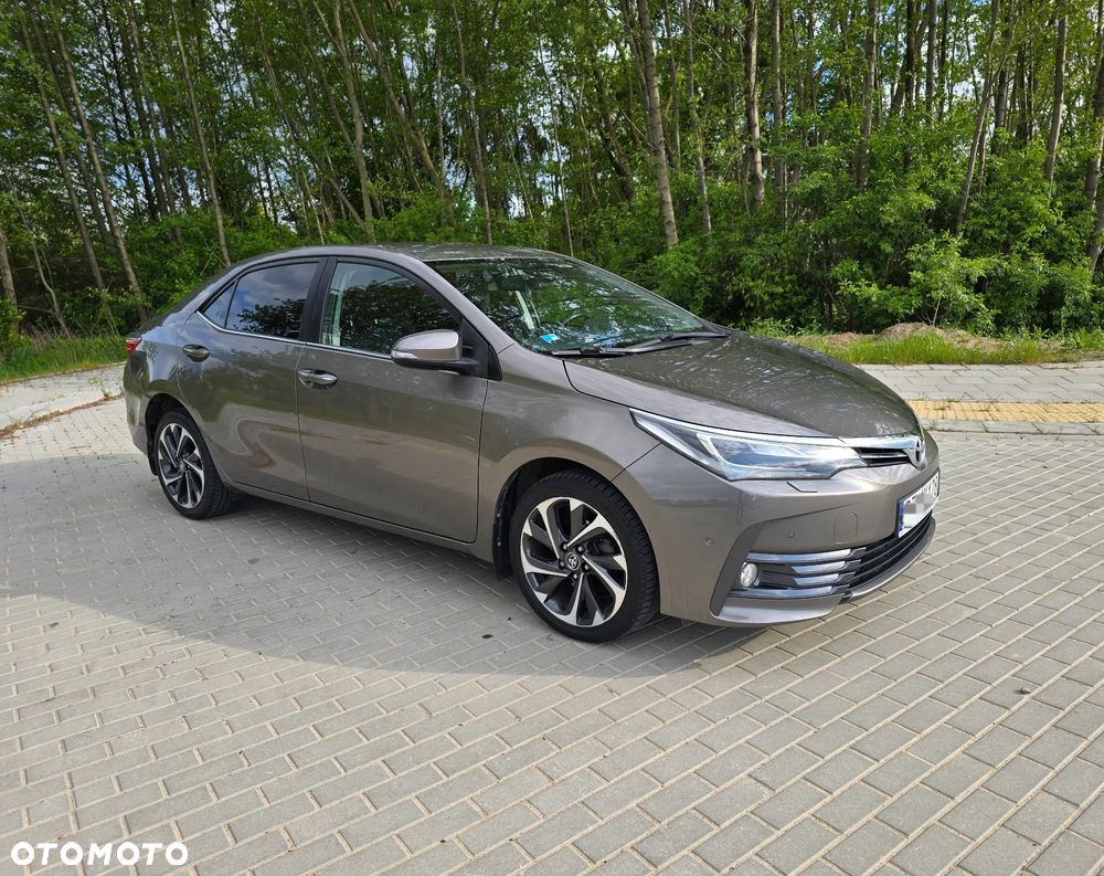 Toyota Corolla 1.6 Prestige EU6 - 31