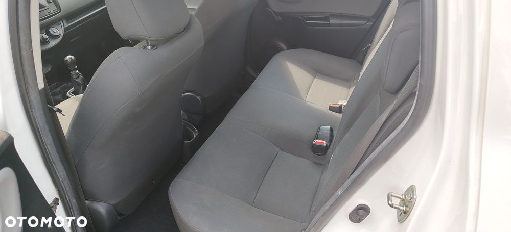 Toyota Yaris 1.5 Active - 4