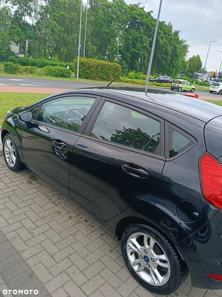 Ford Fiesta - 6