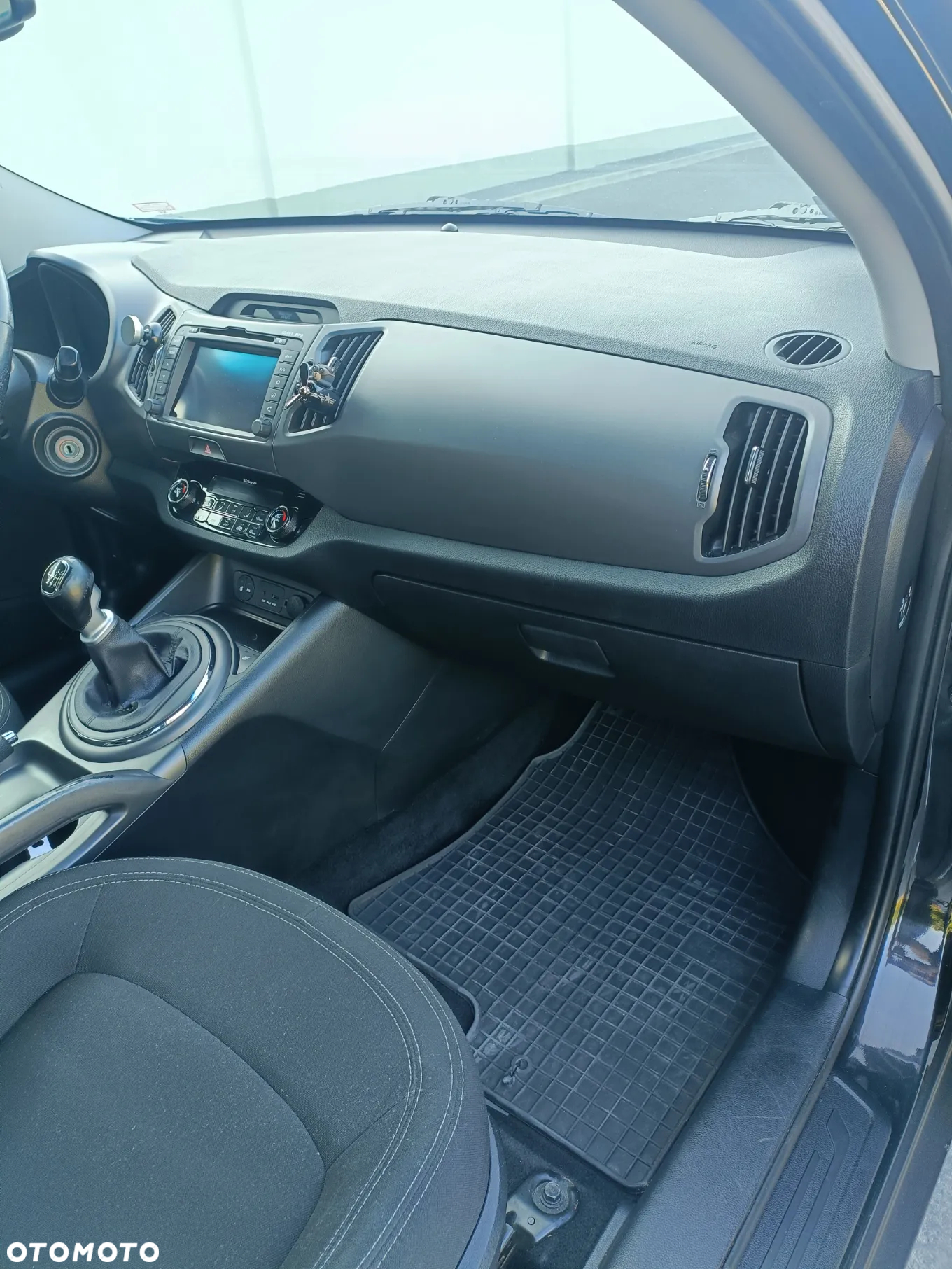 Kia Sportage 2.0 CRDI L AWD - 11